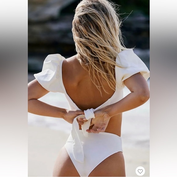 PUFF SLEEVE HIGH WAIST SELF TIE BIKINI SWIMSUIT - TWO PIECE SET - Picture 3 of 3